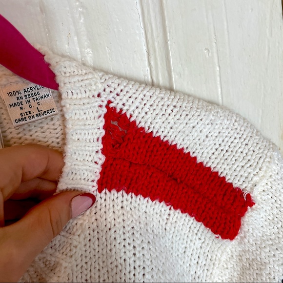 Vintage Colter Bay Short Sleeve with Flowers Sweater, Size Large - Picture 7 of 7